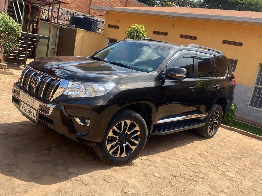 Toyota Land Cruiser (4x4)